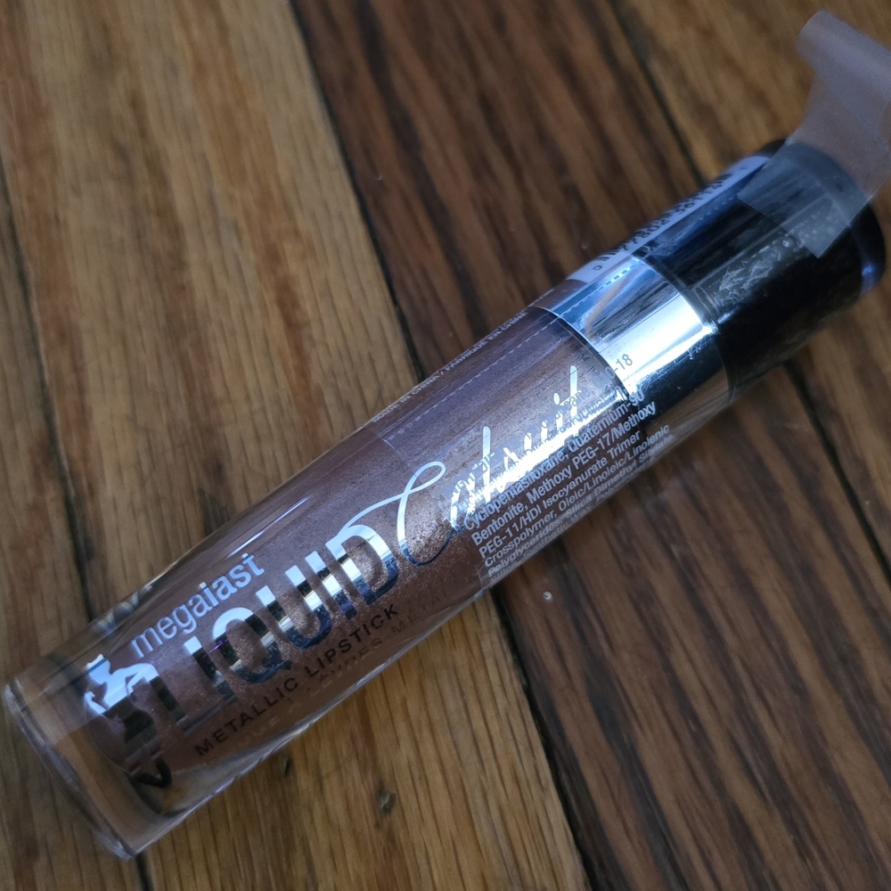wet n wild MegaLast Liquid Metallic Lipstick - Shimmery Honeyglaze